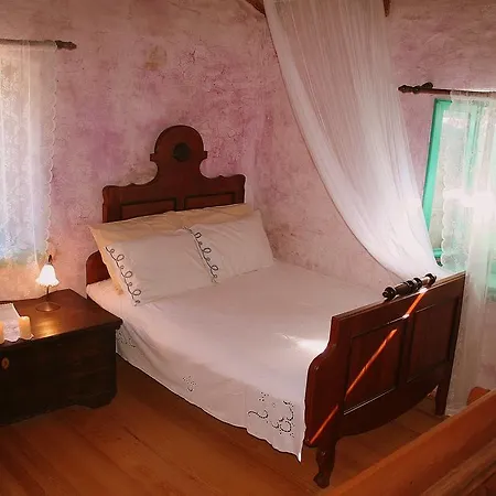 House Parun 3* Šajini
